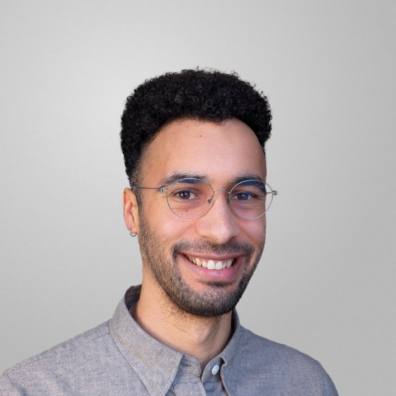 Professional profile photo of Cameron Ross